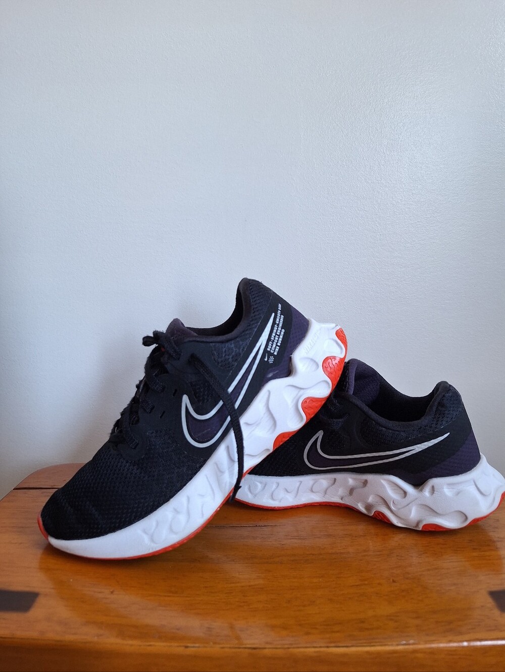 Nike Women Renew Ride 2 Black Size 7